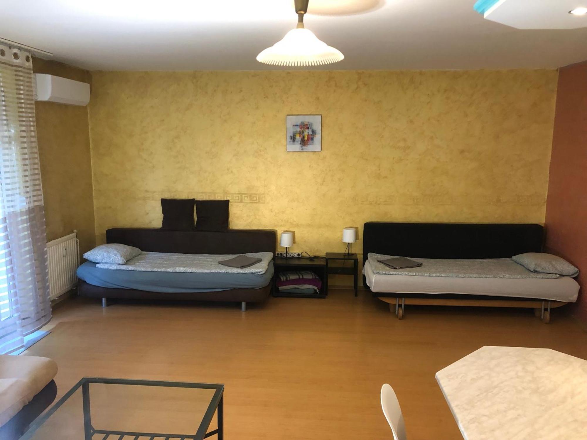 Large Apartment With Garage And Terrace บูดาเปสต์ ภายนอก รูปภาพ